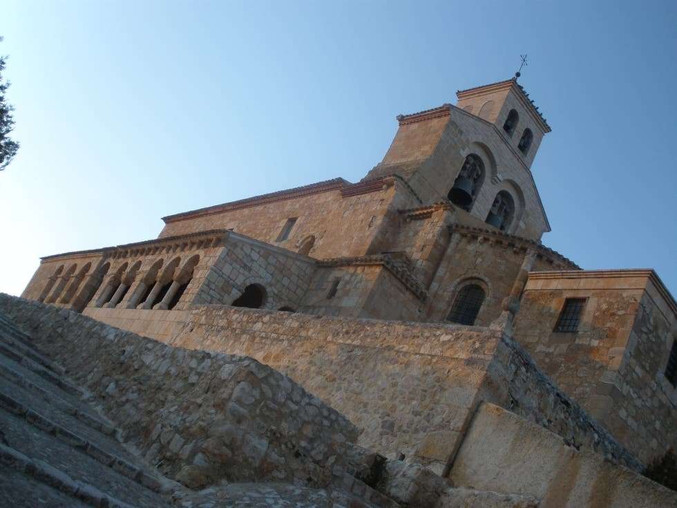 Iglesia románica de San Miguel Arcángel de San Esteban de Gormaz.