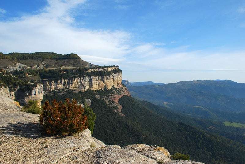 Vistas desde Taveret, localizado en lo alto de un desfiladero.