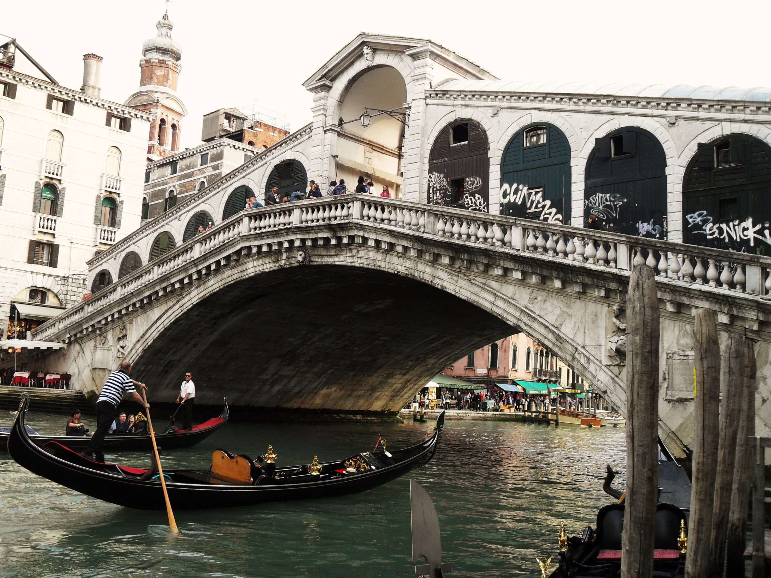 puente de rialto venecia italia