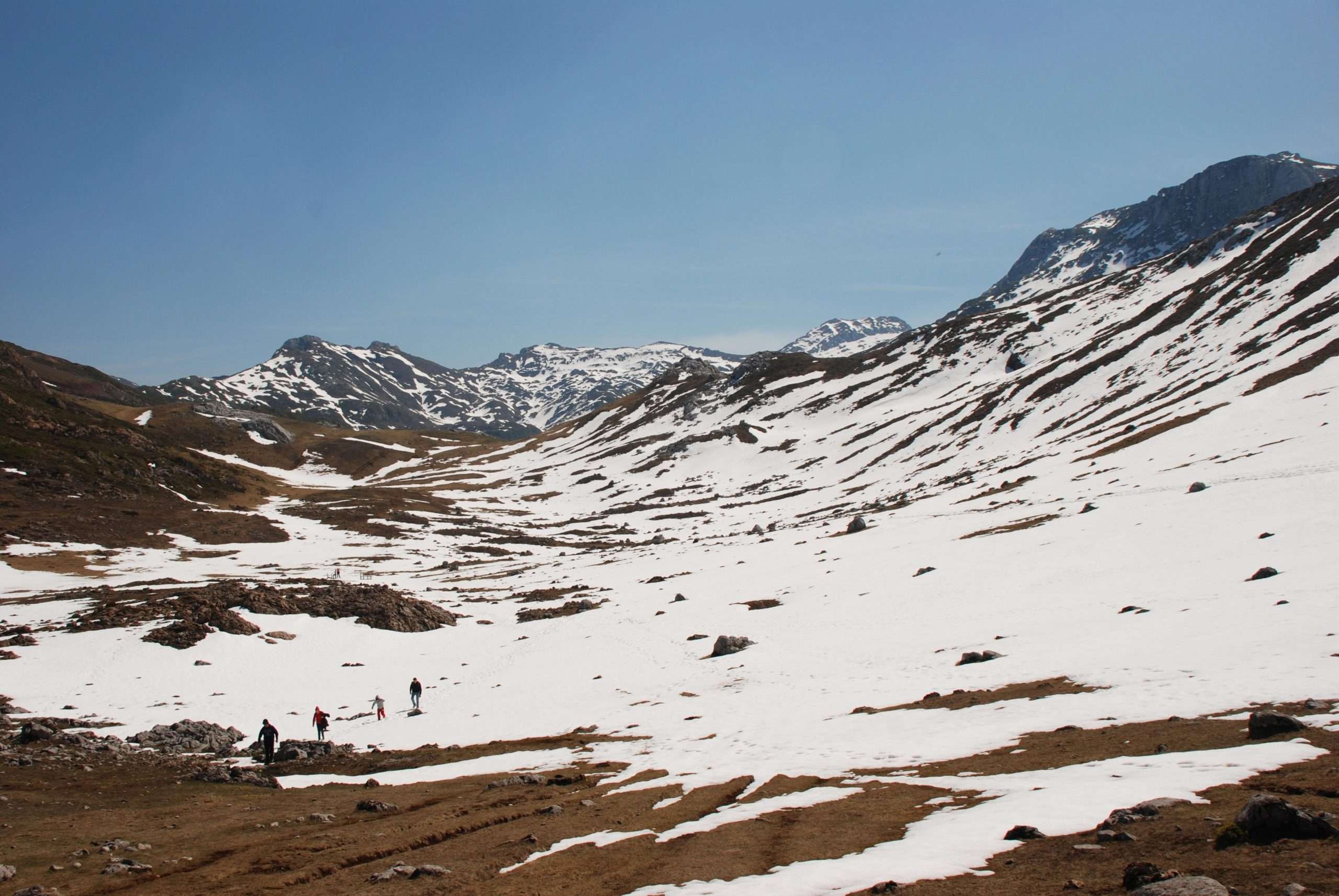 15 rincones para disfrutar de la nieve en asturias