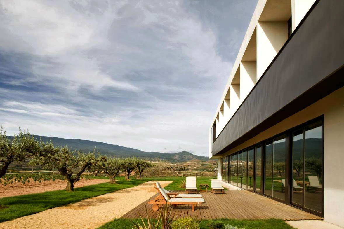 hotel bodega fina arandinos la rioja