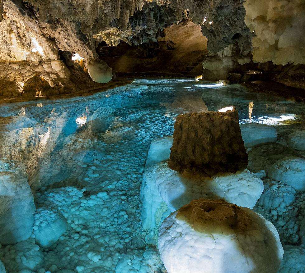 gruta maravillas pueblos que visitar en andalucia