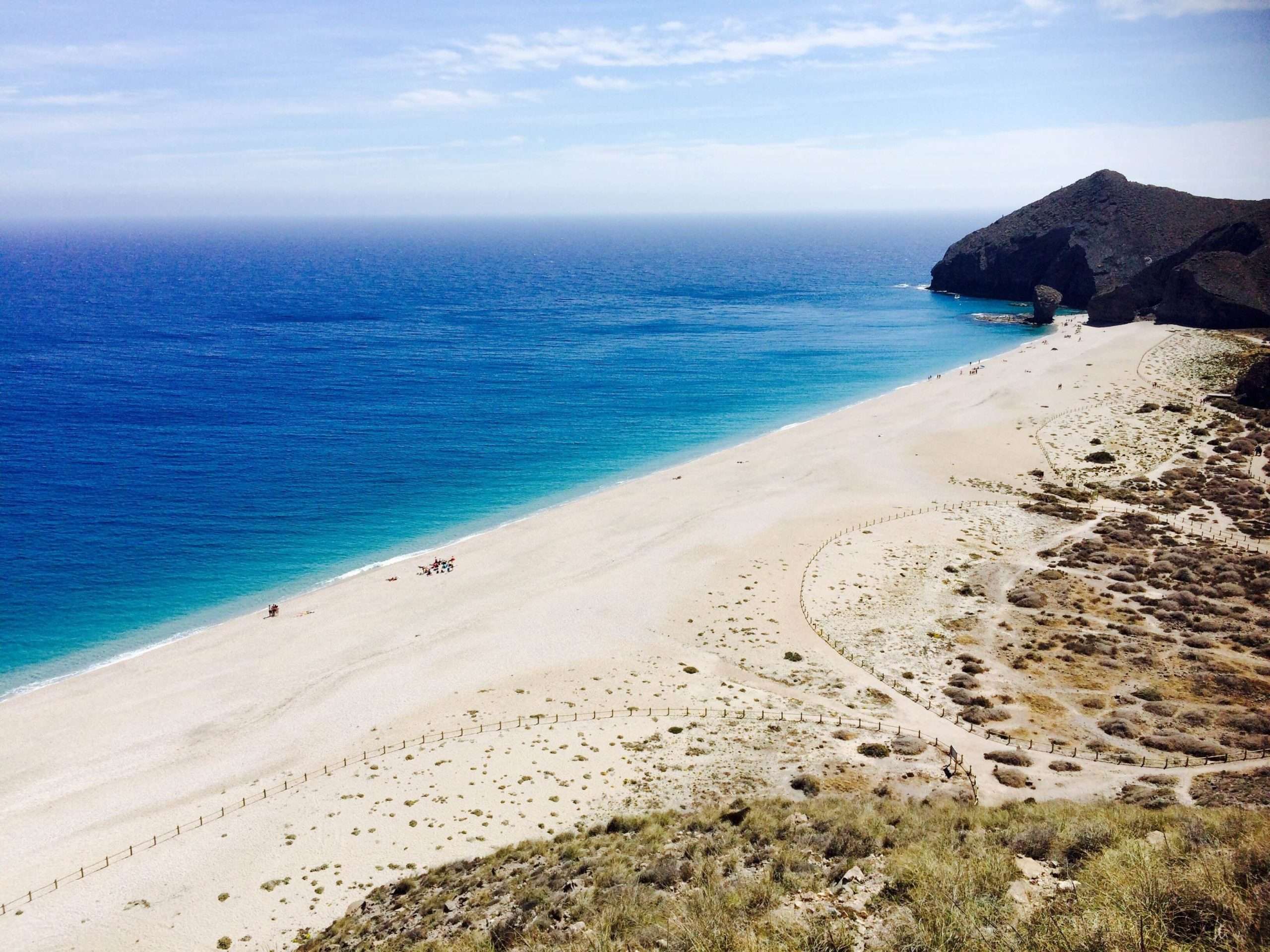 playa muertos almeria andalucia