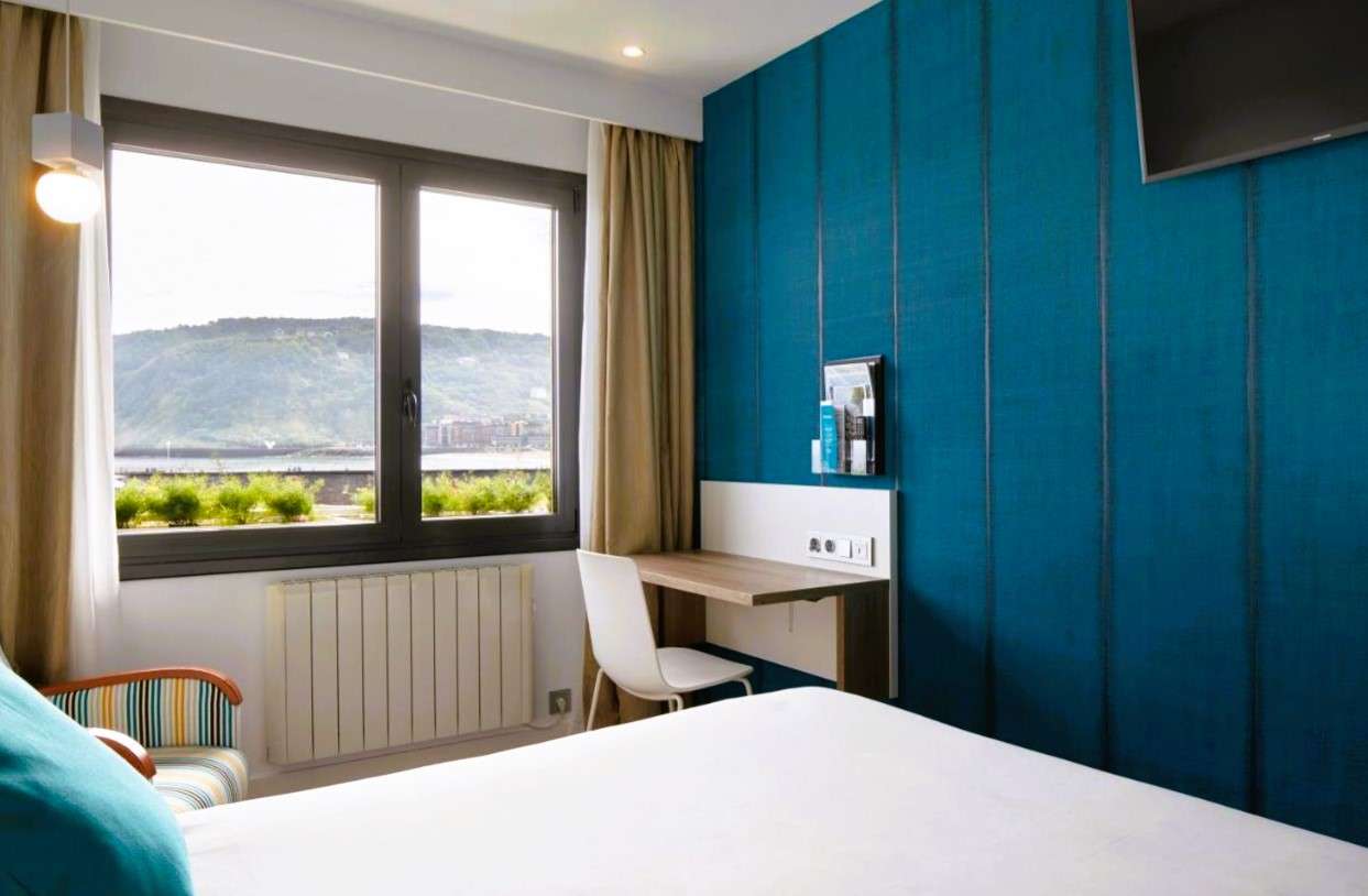 hotel parma hoteles baratos en san sebastian con vistas al mar